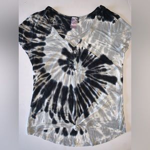 No boundaries blouse, new, polyester, tie dye
